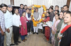 मुख्यमंत्री विष्णुदेव साय का सहायक शिक्षकों ने जताया आभार