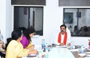 रायपुर : उपमुख्यमंत्री विजय शर्मा की अध्यक्षता में पंचायत विभाग की बैठक सम्पन्न