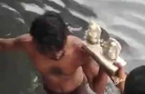 इंदौर में मंदिर से मूर्तियाँ उखाड़कर कान्ह नदी में फेंकी, हिंदू संगठनों में उबाल