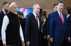 डॉलर की बादशाहत को रूस-चीन-भारत की चुनौती, क्या खत्म होगी अमेरिका की दादागिरी?