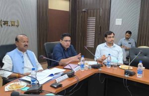 सभी विकास कार्य नियोजित तरीके से और तय समय-सीमा में ही करें पूर्ण-राज्यमंत्री दिलीप जायसवाल