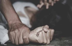 प्यार के जाल में फंसाकर रेप: डिप्टी कलेक्टर पर गंभीर आरोप, पीड़िता बोली- अंडमान ले जाकर बनाए संबंध