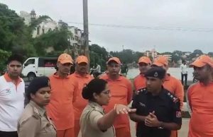 उज्जैन हादसा: टीआई का शव मिला, 24 घंटे बाद भी एसआई और महिला कांस्टेबल लापता