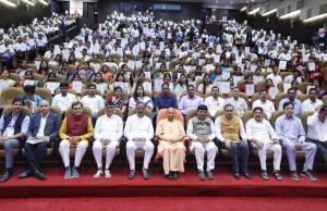 युवाओं को रोजगार से जोड़ने पर मिशन मोड में जुटी योगी सरकार