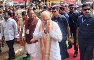 केंद्रीय गृहमंत्री अमित शाह बस्तर पहुंचे, मुरिया दरबार में मांझी-मुखियाओं से की बातचीत