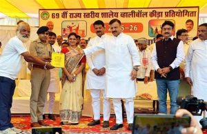 खेल हमें जीवन को अनुशासित होकर जीने की प्रेरणा देता है : मंत्री उदय प्रताप सिंह