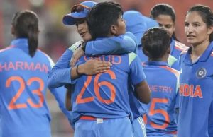 वर्ल्ड कप में टीम इंडिया की दमदार शुरुआत, हरमनप्रीत की अगुवाई में श्रीलंका पर जीत