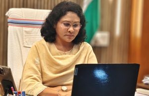 बालोद : जिले में भव्य एवं गरिमामय ढंग से आयोजित हो जिला स्तरीय राज्योत्सव समारोह: कलेक्टर श्रीमती मिश्रा