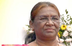 बालोद : राष्ट्रपति श्रीमती द्रौपदी मुर्म ने आदि कर्मयोगी अभियान के अंतर्गत उल्लेखनीय कार्यों के लिए बालोद जिले को प्रदान किया स्क्रीन फेलिसिटेशन अवार्ड