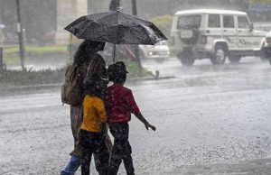 नई वेस्टर्न डिस्टर्बेंस यूपी पहुंची, बारिश के साथ मौसम का मिजाज बदलेगा; बाकी राज्यों की भी खबर