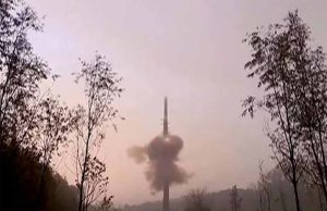 ट्रंप के दौरे से ठीक पहले नॉर्थ कोरिया का बड़ा कांड, APEC सम्मेलन में बढ़ा तनाव