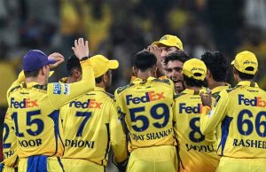CSK के पास ऑक्शन में होंगे 30 करोड़! कई दिग्गज खिलाड़ियों पर चल सकती है गाज