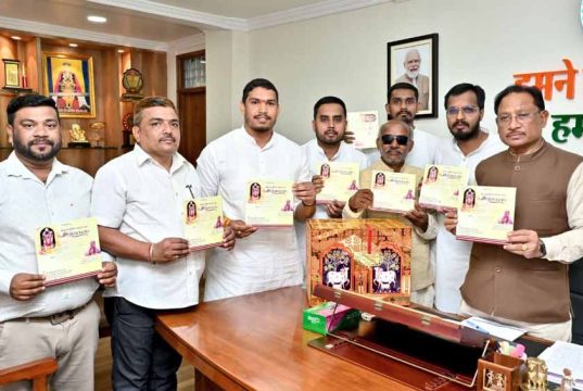 मुख्यमंत्री साय ने श्री रामकथा पोस्टर एवं कैलेंडर का किया विमोचन