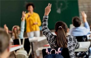 दुनिया में सबसे ज्यादा स्कूल-कॉलेज वाला देश कौन? जानें भारत की रैंकिंग