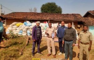 सीमावर्ती इलाके में बड़ी कार्रवाई: 1370 क्विंटल अवैध धान और 28 वाहन जब्त