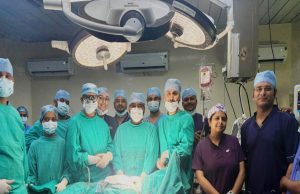 रायपुर : छाती के दुर्लभ कैंसर का सफल ऑपरेशन, अम्बेडकर अस्पताल रायपुर में बची मरीज की जान