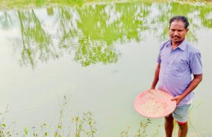 रायपुर : डबरी बनी खुशहाली की राह : किसान हिरमाराम की आमदनी हुई दोगुनी, सालाना बढ़ी एक लाख रुपये तक