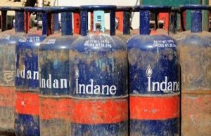 सस्ता हुआ LPG सिलेंडर, लेकिन डिलीवरी के लिए जानना जरूरी ये 4 अंक; घरेलू गैस की डिलीवरी व्यवस्था बदली