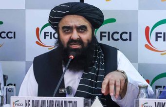 पाकिस्तान पर भड़का तालिबान: अफगानिस्तान में ‘रहस्यमयी प्रोजेक्ट्स’ थोपने का गंभीर आरोप