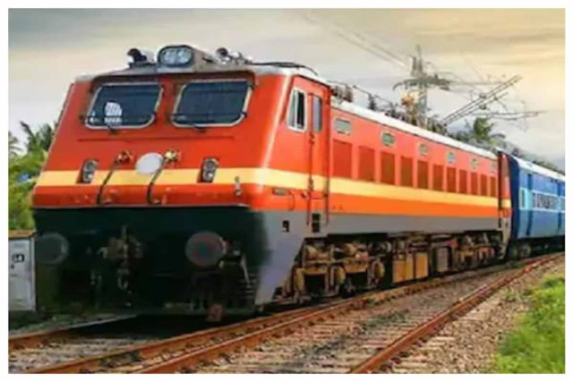 train-13.jpg