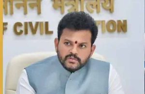 इंडिगो संकट के बीच सरकार का बड़ा एक्शन, प्रभावित रूटों पर लगा फेयर कैप