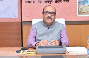 रायपुर : छत्तीसगढ़ राज्य सड़क सुरक्षा परिदृश्य की समीक्षा बैठक संपन्न