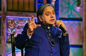 ‘1962 में नेहरू के फैसलों के कारण चीन से मिली हार’, शशि थरूर ने कहा – मैं उनका फैन हूं, लेकिन…