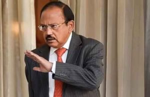 जब अंडरकवर ऑपरेशन में अजीत डोभाल से बोला पाकिस्तानी—‘तुम हिंदू हो, जल्द प्लास्टिक सर्जरी करा लो’