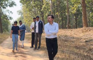 वन प्रबंधन की व्यवहारिक सीख: बारनवापारा वन्यजीव अभयारण्य में प्रशिक्षु भारतीय वन सेवा अधिकारियों को प्रशिक्षण