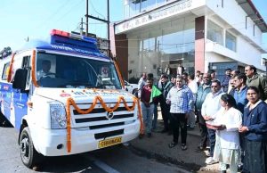 छत्तीसगढ़ में जनसेवा की नई पहल: मंत्री ने शुरू की मोबाइल मेडिकल यूनिट