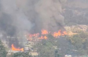 मणिपुर के उखरूल में हिंसा भड़की, 5 दिन के लिए इंटरनेट बंद, प्रशासन ने लगाया कर्फ्यू