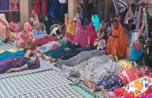 धार में महिला नसबंदी कैंप विवादित: हर 2 मिनट में ऑपरेशन, 180 महिलाएं जमीन पर लिटाई गईं