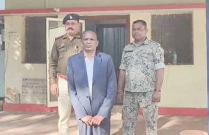 लाखों की हेराफेरी मामले में तत्कालीन जनपद CEO गिरफ्तार, मचा हड़कंप