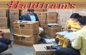 होली से पहले Haldiram की 112 किलो मिलावटी और एक्सपायर्ड मिठाइयां पकड़ी गईं