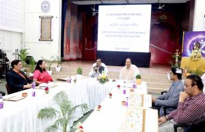 विद्यार्थियों के मानसिक स्वास्थ्य को लेकर कोचिंग संस्थानों के लिए नए नियमों पर मंथन