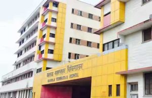 एमवाय अस्पताल में सख्ती, सुपरिटेंडेंट और भवन अधिकारी को नोटिस, BVG पर 25 हजार जुर्माना