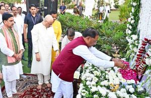 मुख्यमंत्री विष्णुदेव साय ने कुसुम सिन्हा को दी श्रद्धांजलि मुख्यमंत्री विष्णुदेव साय