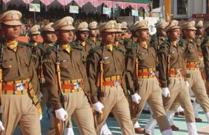 सेंट्रल फोर्स में 93 हजार पद खाली, CRPF में सबसे ज्यादा 27 हजार; 5 साल में CAPF में इस्तीफे 86% बढ़े