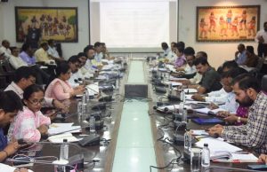 वित्तीय वर्ष की अंतिम दौड़ : 15 दिन में लक्ष्य पूरा करने कलेक्टर के सख्त निर्देश