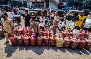 कमर्शियल LPG की कमी: होटल और रेस्टोरेंट्स के लिए प्रशासन ने जारी की एडवाइजरी