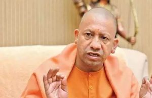 RSS के 3 दर्जन से ज्यादा पदाधिकारी और CM योगी आदित्यनाथ, बंद कमरे में ढाई घंटे की अहम चर्चा