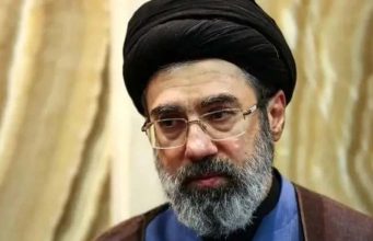 ‘ईरान बना चौथी सबसे बड़ी ताकत’, अमेरिकी विशेषज्ञ रॉबर्ट पेप ने तेहरान के न डरने की वजह बताई