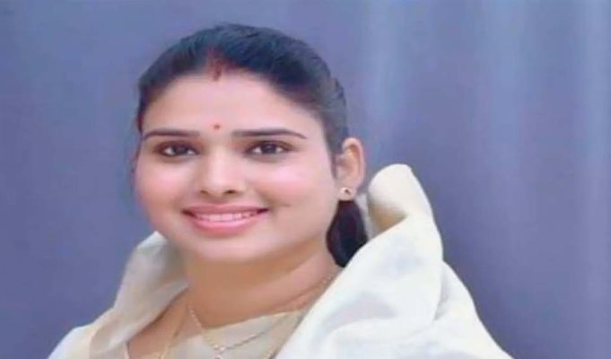 क्या छिनी जाएगी निर्मला सप्रे की विधायकी? हाईकोर्ट ने विधानसभा अध्यक्ष के सामने सुनवाई की दी नई तारीख