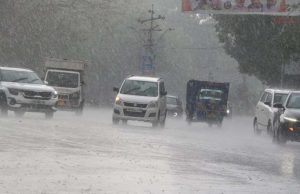 MP में 5 अप्रैल तक ओले और आंधी-बारिश का दौर, भोपाल-इंदौर समेत 30 जिलों में बारिश का अलर्ट