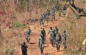 जगरगुंडा में टूटी दहशत की दीवार, नक्सलमुक्त होते ही खाकी की वापसी से लौटी रौनक