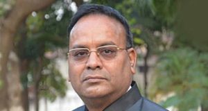 Mallikarjun Kharge के बयान पर Ajay Chandrakar का तंज- ‘संन्यास लेकर जपे माला’