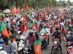 बंगाल में बाइक रैली पर सख्ती: पीछे बैठना भी पड़ा भारी, चुनाव आयोग का बड़ा फैसला