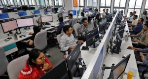 MP में सरकारी कर्मचारियों की अटेंडेंस पर सख्ती, सीट छोड़ते ही लगेगी ‘शॉर्ट लीव’