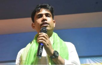 पुष्पा झुकेगा नहीं’ वाले TMC नेता जहांगीर खान ने बदले सुर? री-पोलिंग से पहले नामांकन वापस