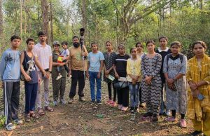 बारनवापारा के देवपुर जंगल में दिखी दुर्लभ विशाल भारतीय गिलहरी